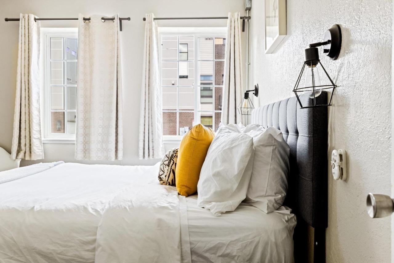 Stylish City Retreat - King Beds - Walk To Sloans Lake Ντένβερ Εξωτερικό φωτογραφία