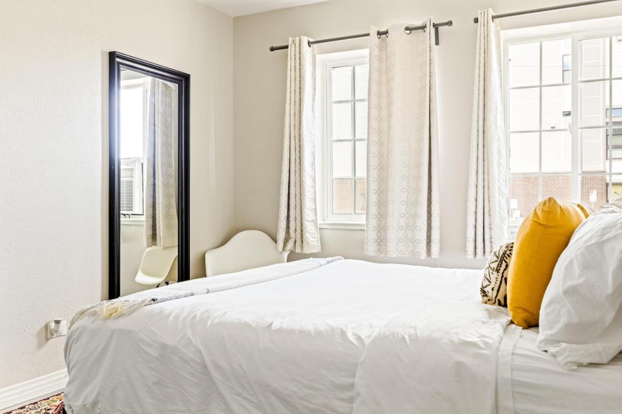 Stylish City Retreat - King Beds - Walk To Sloans Lake Ντένβερ Εξωτερικό φωτογραφία